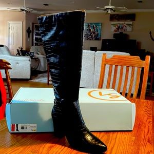 Life Stride Croc design knee boots